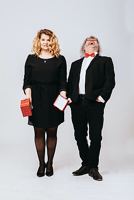 Banner Petzenhauser & Wählt "Mia schenk ma uns nix" Ausverkauft!"